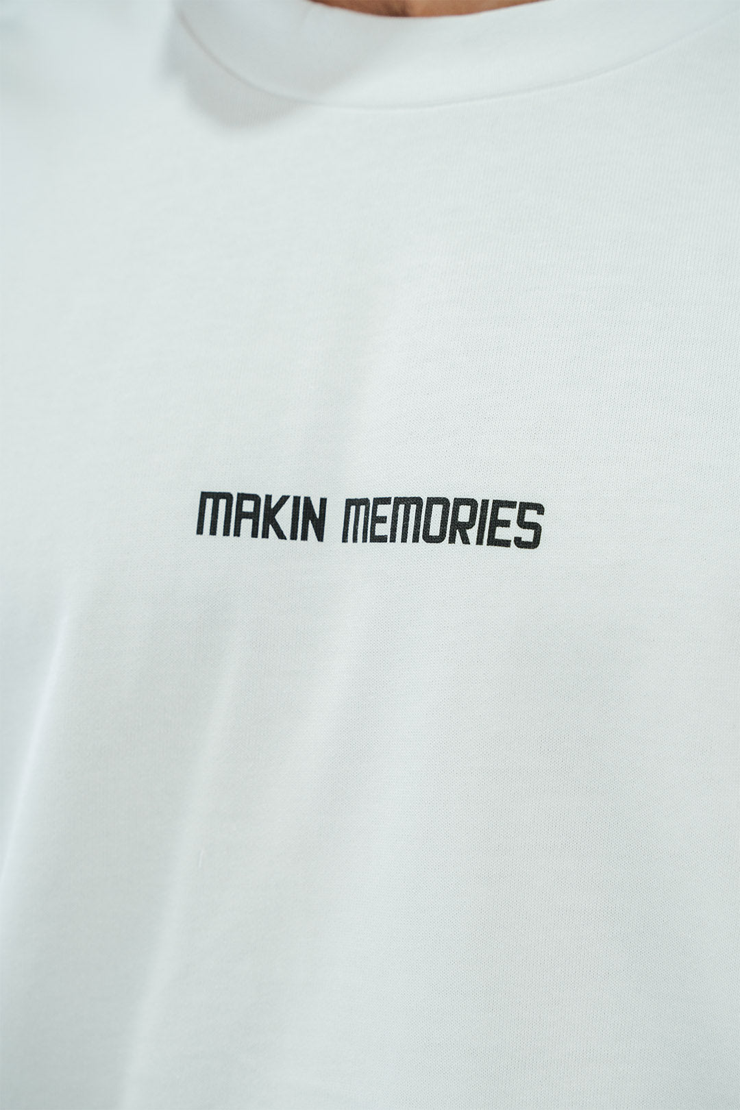ICONIC TEE IN WHITE